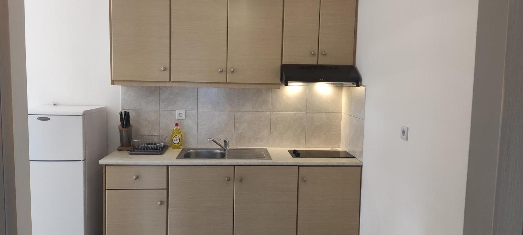 Angelos Apartment